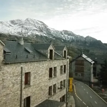 Apartamento Tramacastilla 3000
